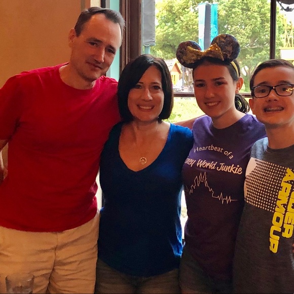 Meet your Posher, Nancy - Picture 2 of 2